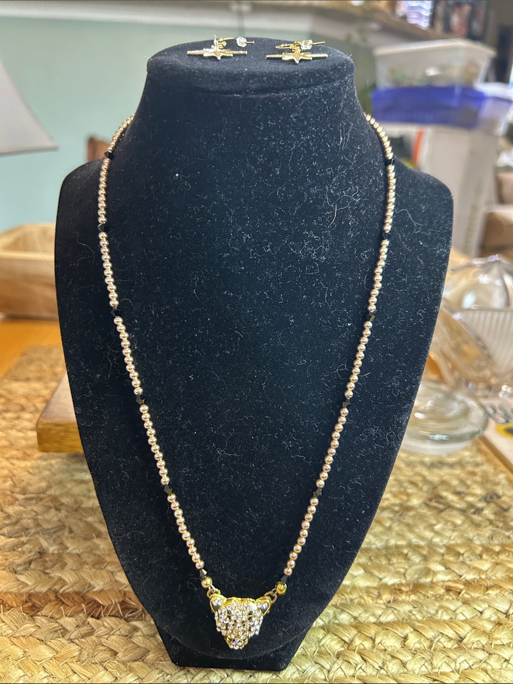 Gold Tone Jaguar Pendant Necklace & Gold Star Dangle Earring - Jewelry Set